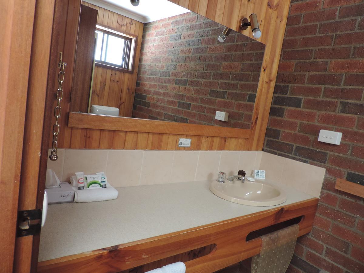 Tooleybuc Country Roads Motor Inn المظهر الخارجي الصورة